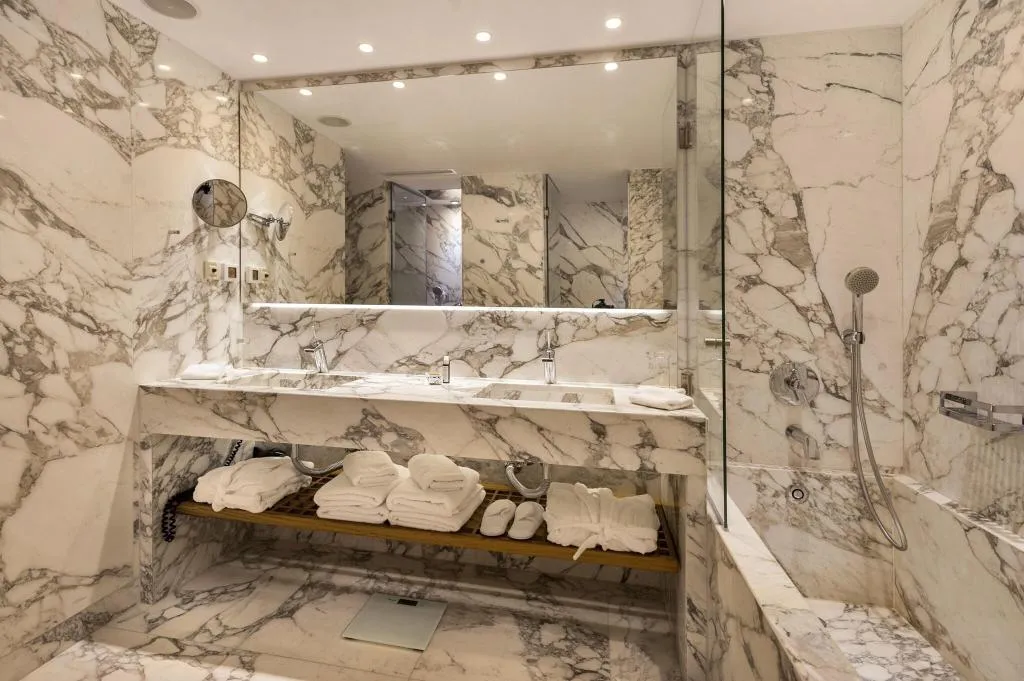 SUITE KING SIZE BED Room, Samaria, Crete