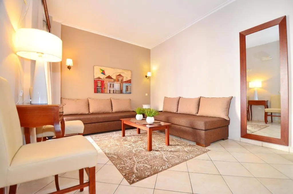 FAMILY ROOM STANDARD Room, Evilion, Thessaloniki