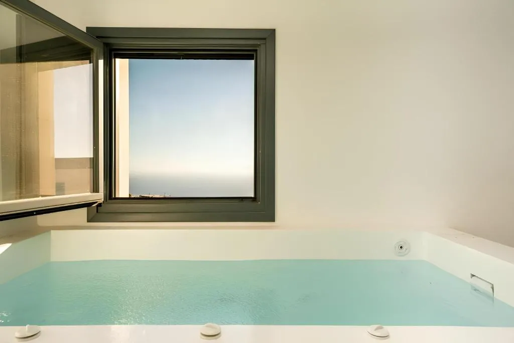 SUITE STANDARD Room, Gazelle Living, Santorini