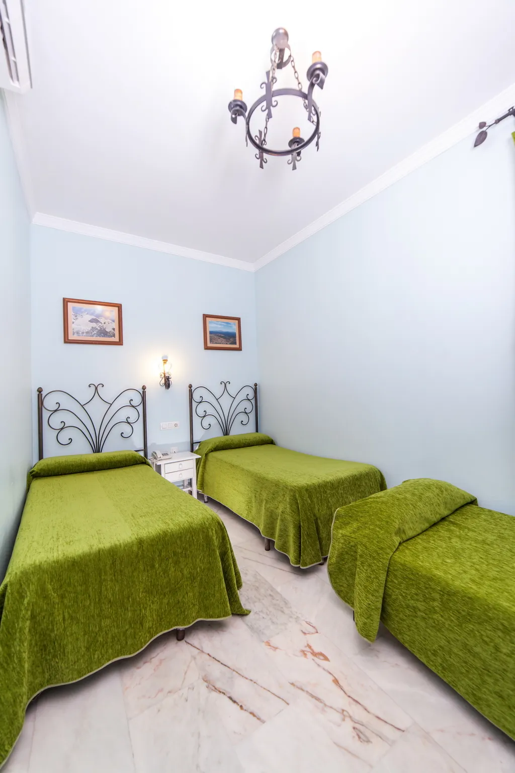TRIPLE STANDARD Room, Las Margaritas, Costa De La Luz