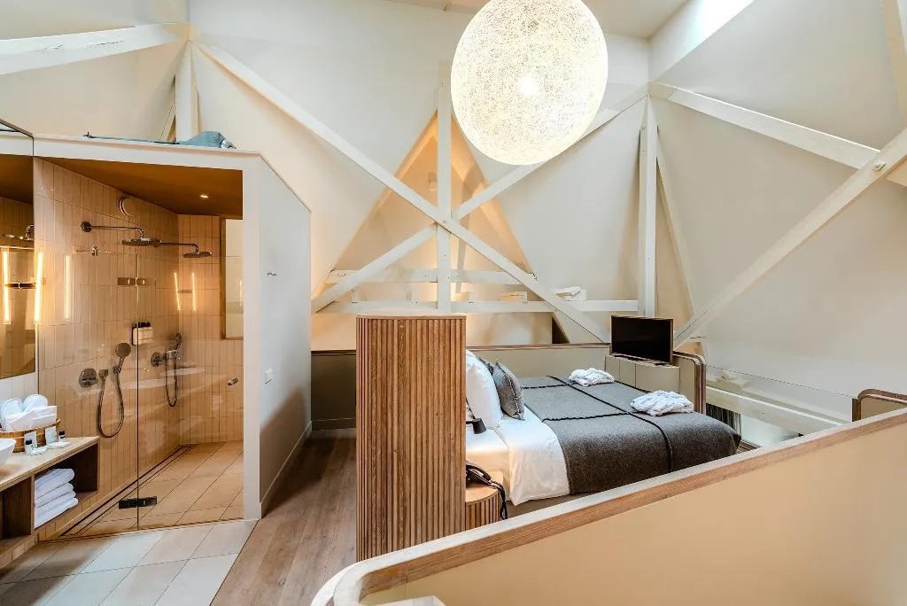 SUITE STANDARD Room, Hotel Arena, Amsterdam
