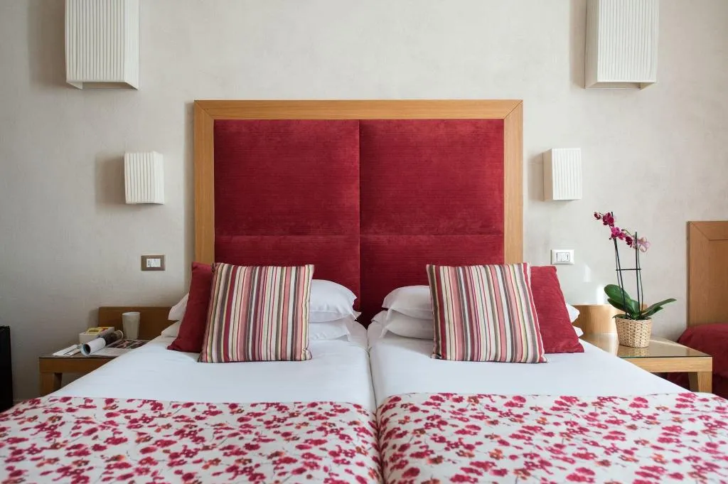 Room, Il Perseo, Florence