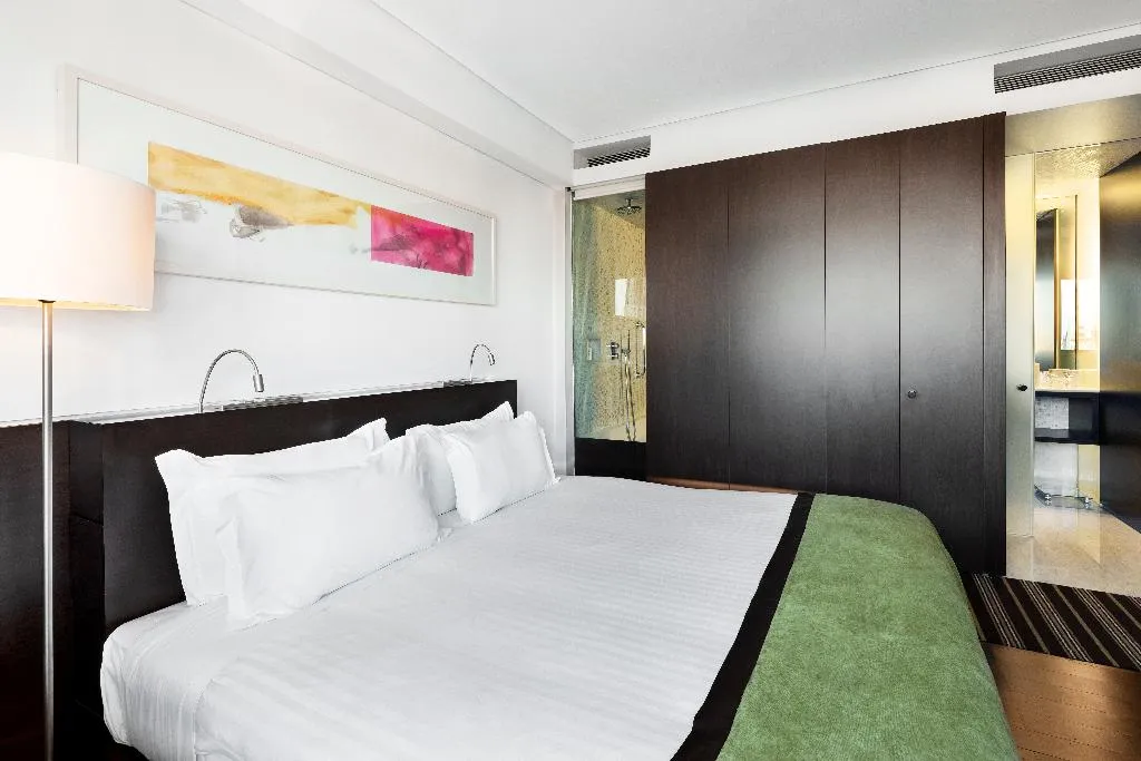 DOUBLE STANDARD Room, VIP Grand Lisboa, Lisbon