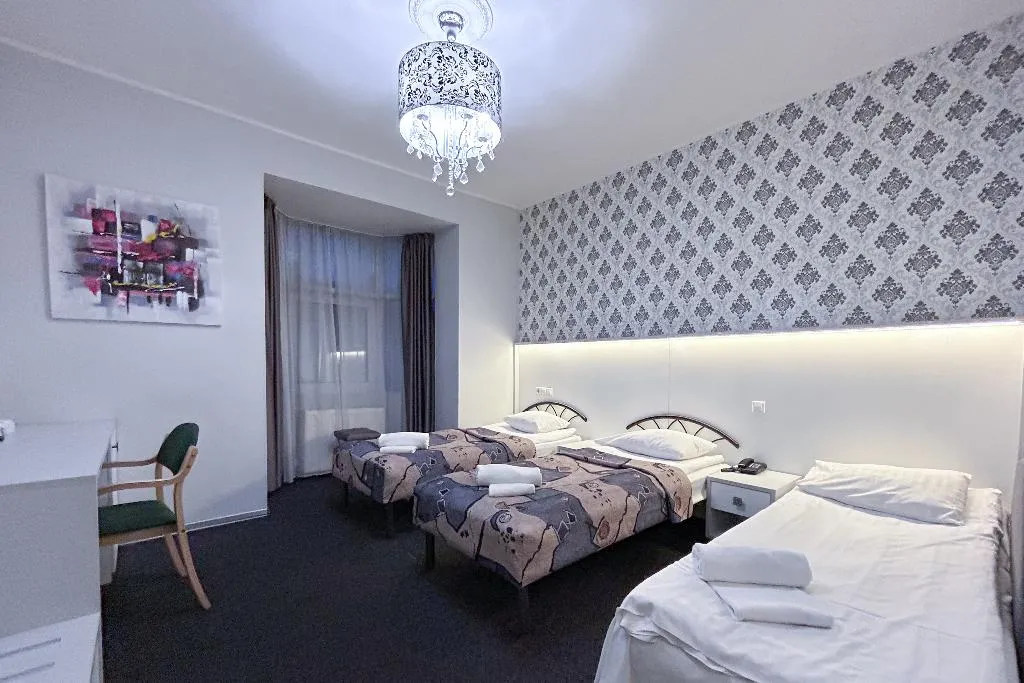 TRIPLE THREE BEDS Room, OK Hotel, Riga