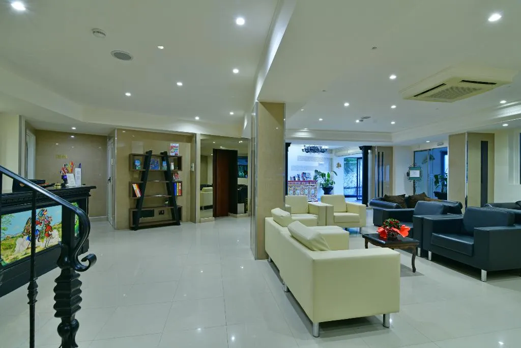 Lobby, Villa Linda, Catania