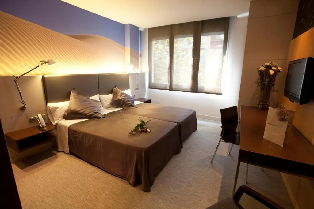 DOUBLE SUPERIOR Room, Hotel Urpi, Barcelona