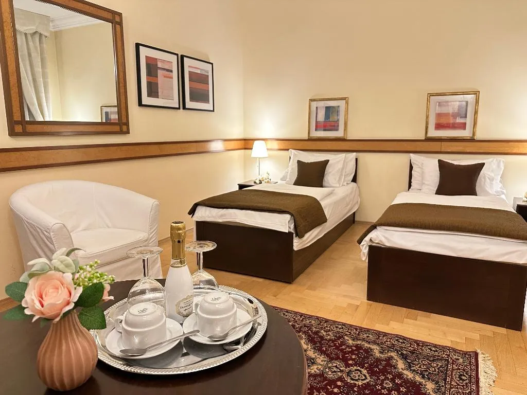 Double or Twin STANDARD Room, Fleur De Lis Hotel, Prague