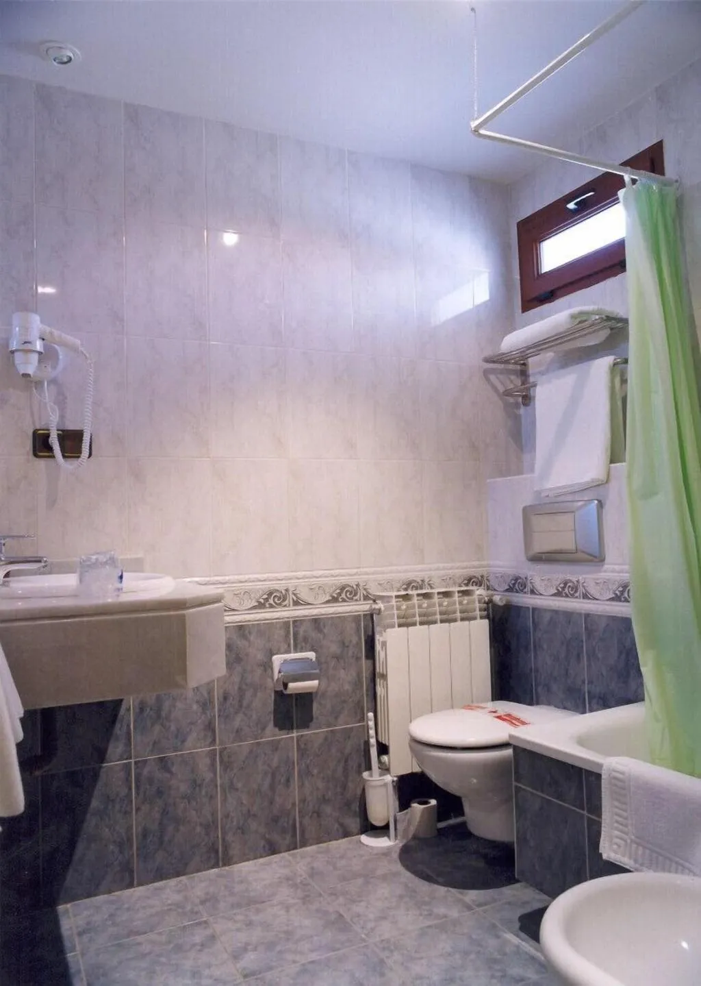 Room, Hostal La Maya, Madrid
