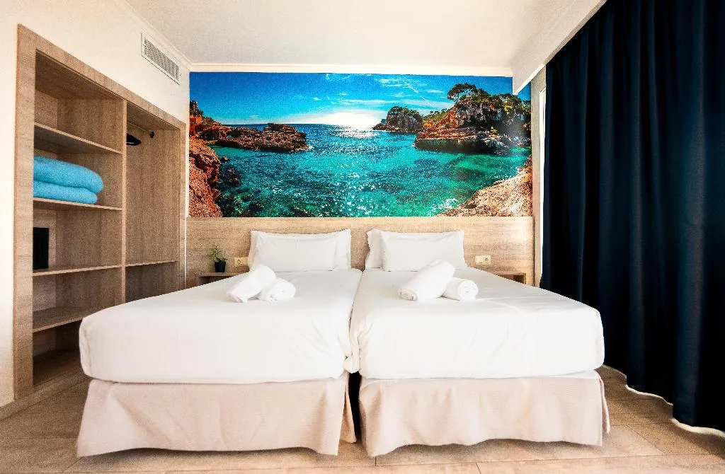 DOUBLE SINGLE USE WITH BALCONY Room, Nura Boreal, Majorca