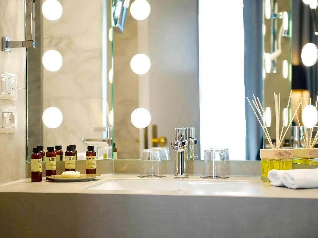 JUNIOR SUITE KING SIZE BED Room, Cerretani Hotel Firenze - MGallery Collection, Florence