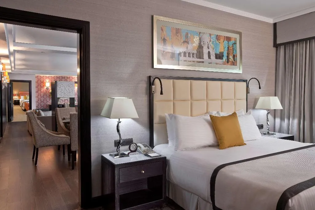 SUITE STANDARD Room, Hilton Cairo Heliopolis, Cairo