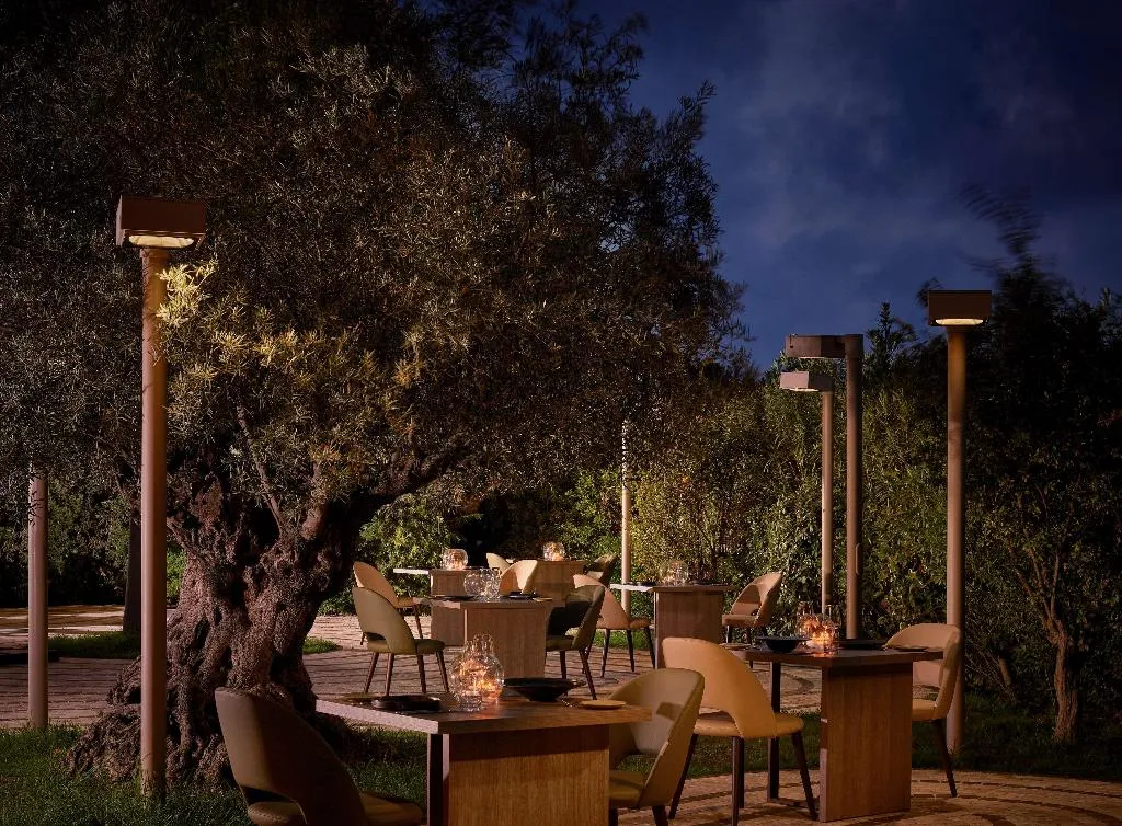 Restaurant, Baia di Chia Resort Sardinia, Curio Collection, Cagliari