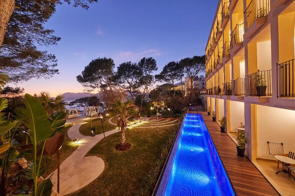 JUNIOR SUITE SEA FRONT Room, Secrets Mallorca Villamil Resort & Spa Only Adults, Majorca