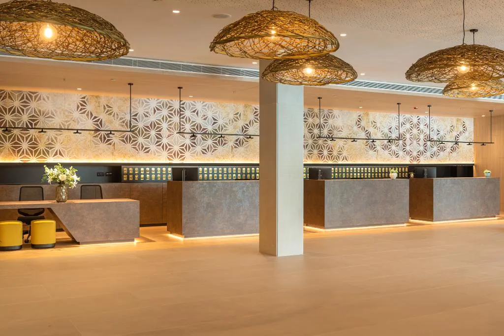 Lobby, L'Azure Hotel, Costa Brava