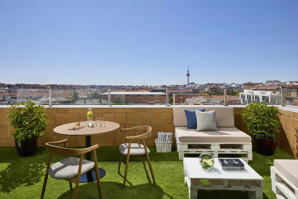 Room, NH Madrid Ventas, Madrid
