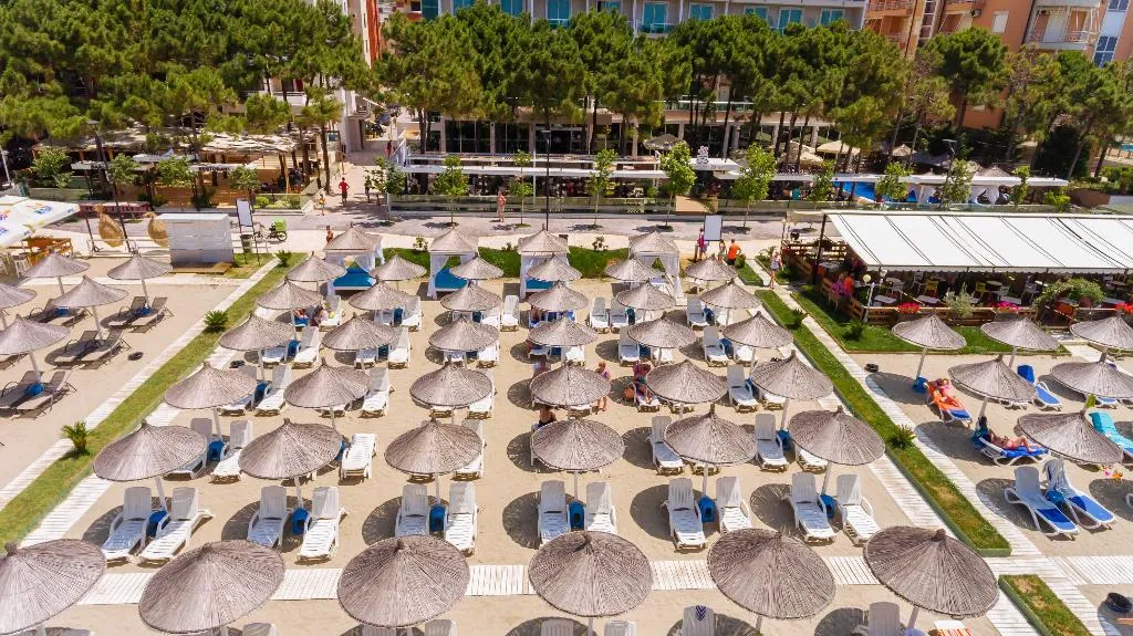 Beach, Akileda Hotel, Durres
