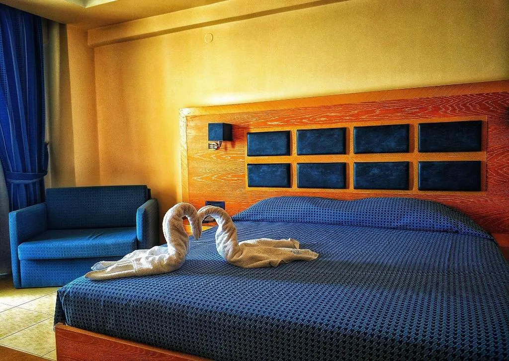Room, Aegean Blue Beach Hotel, Halkidiki