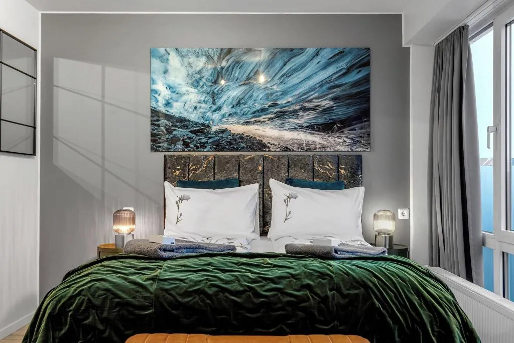 TWIN WITH VIEWS Room, City Center Hotel, Reykjavik