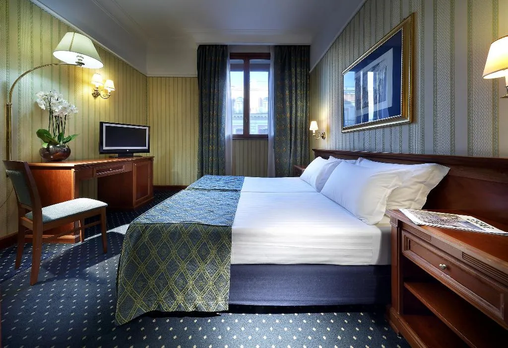 Double or Twin THREE BEDS Room, Exe International Palace, Rome