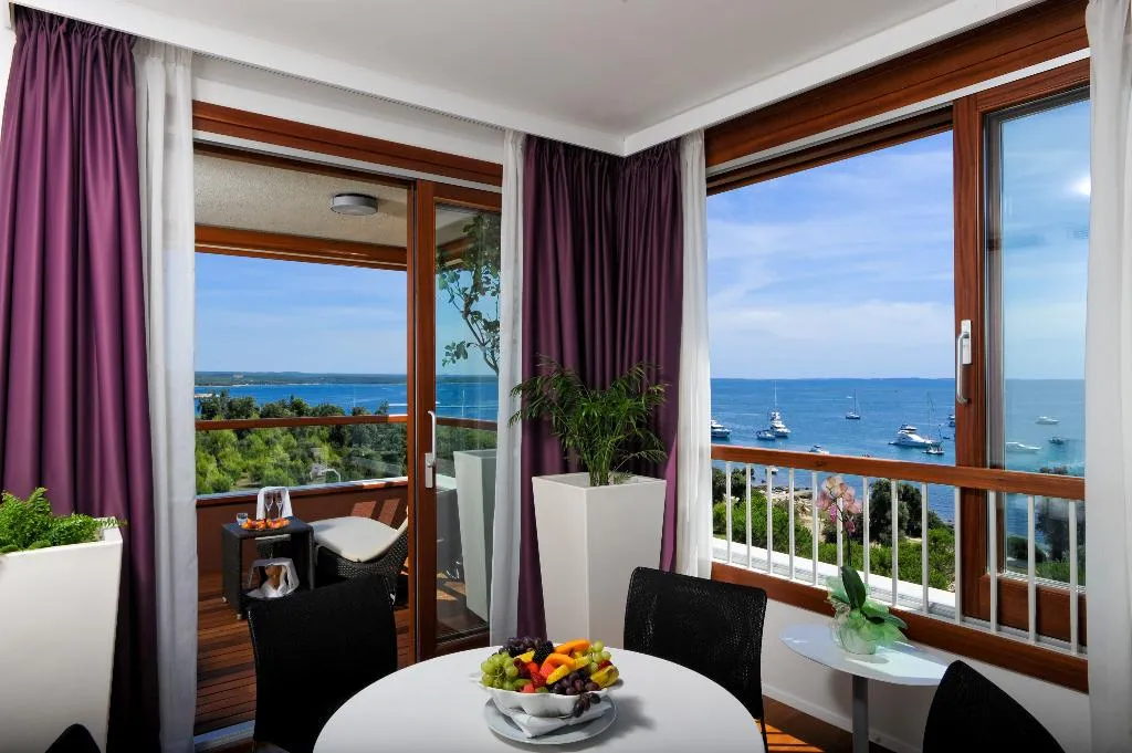 SUITE DELUXE SEA VIEW Room, Maistra Select All Suite Island Hotel Istra, Istria