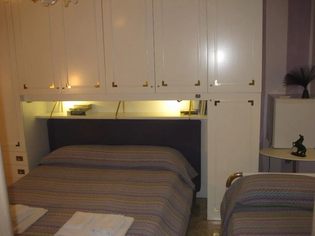 Room, B&B Beauty Moon, Rome