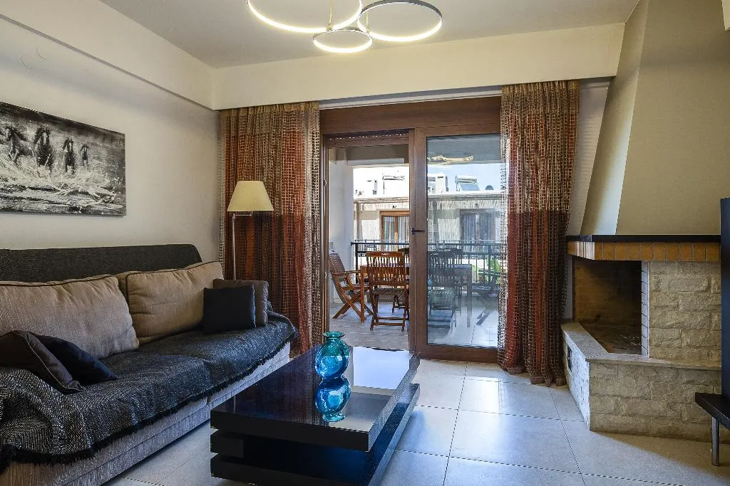 VILLA THREE BEDROOMS TWO BATHROOMS Room, Pantheon Villas & Suites, Crete