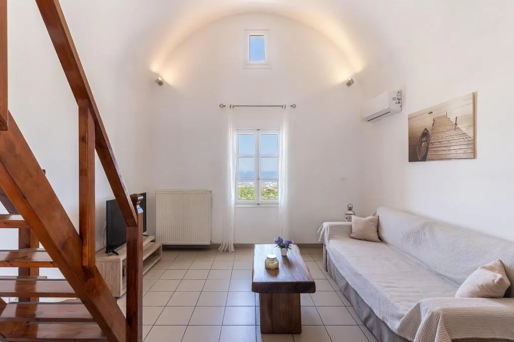 Room, Ampelos Executive Houses, Santorini