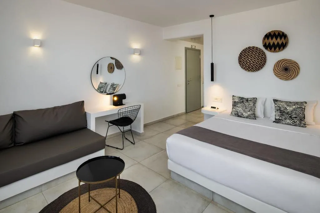 Room, Seven Suites, Santorini