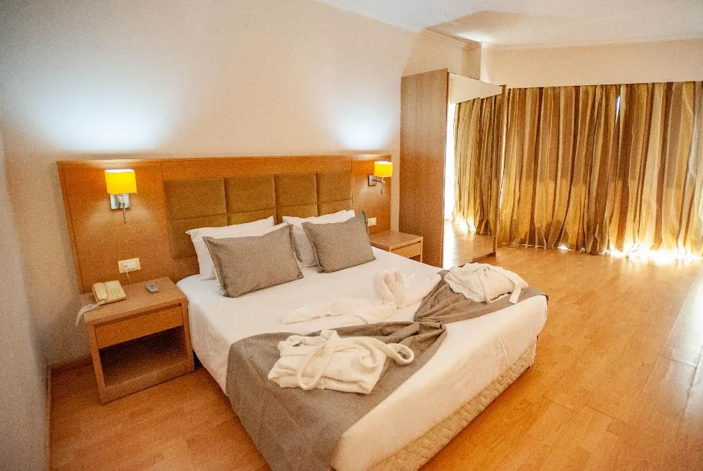 Double or Twin SEA VIEW Room, Rhodos Horizon Marina, Rhodes