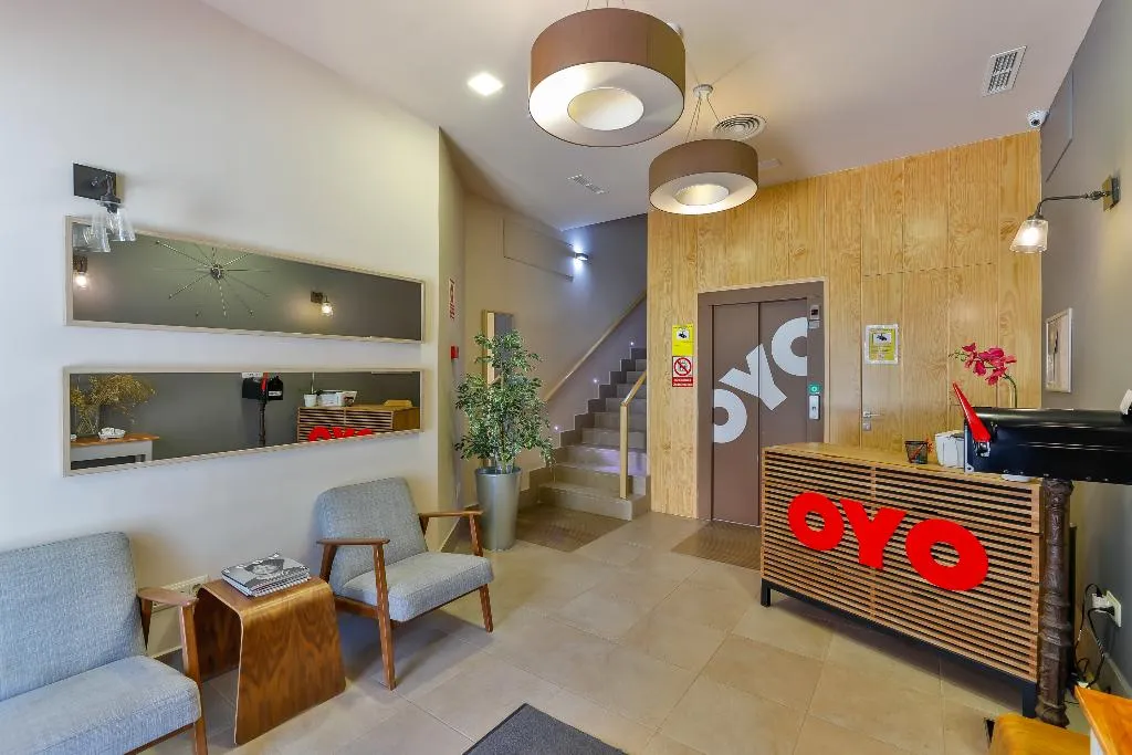 Lobby, OYO Hostal La Chata, Madrid