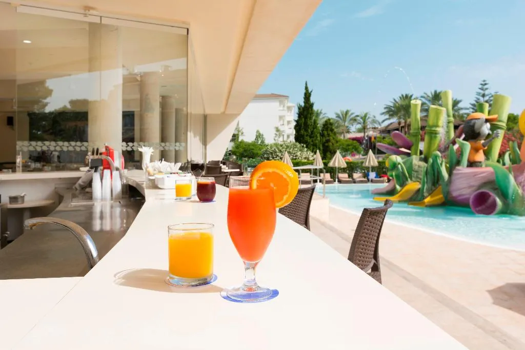 Bar, Mar Hotels Playa de Muro Suites, Majorca