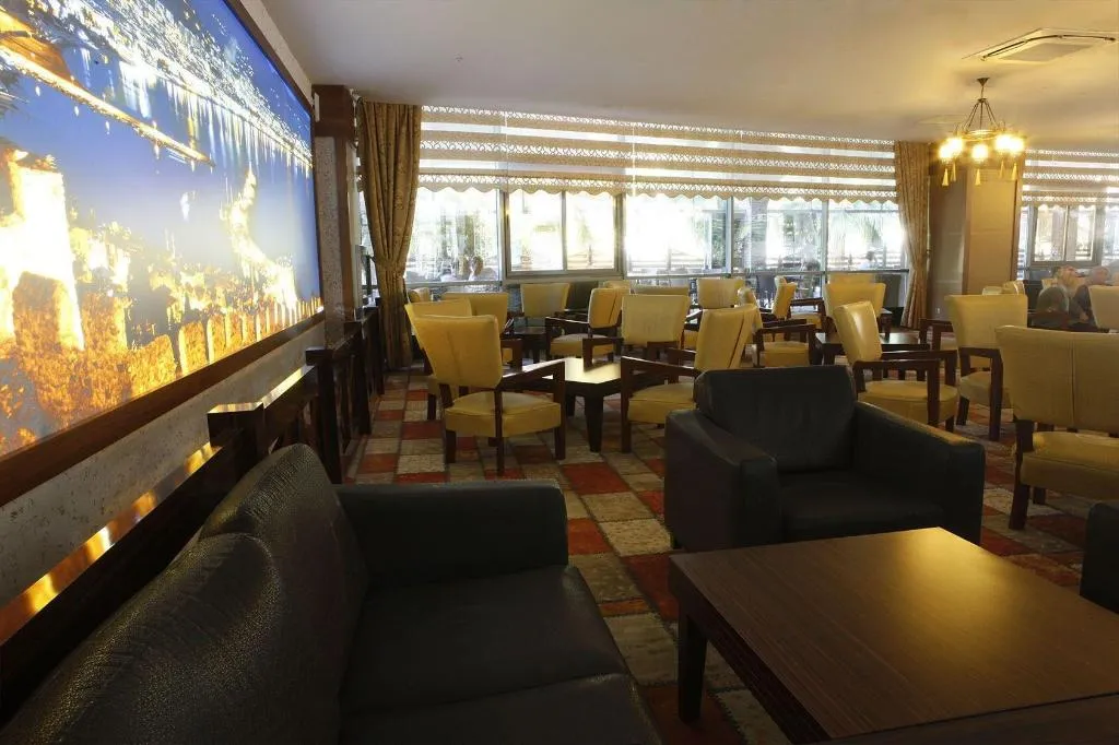 Bar, Bera, Antalya