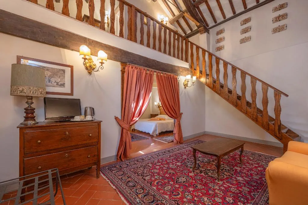 SUITE DELUXE TWO DOUBLE BEDS Room, San Michele, Perugia