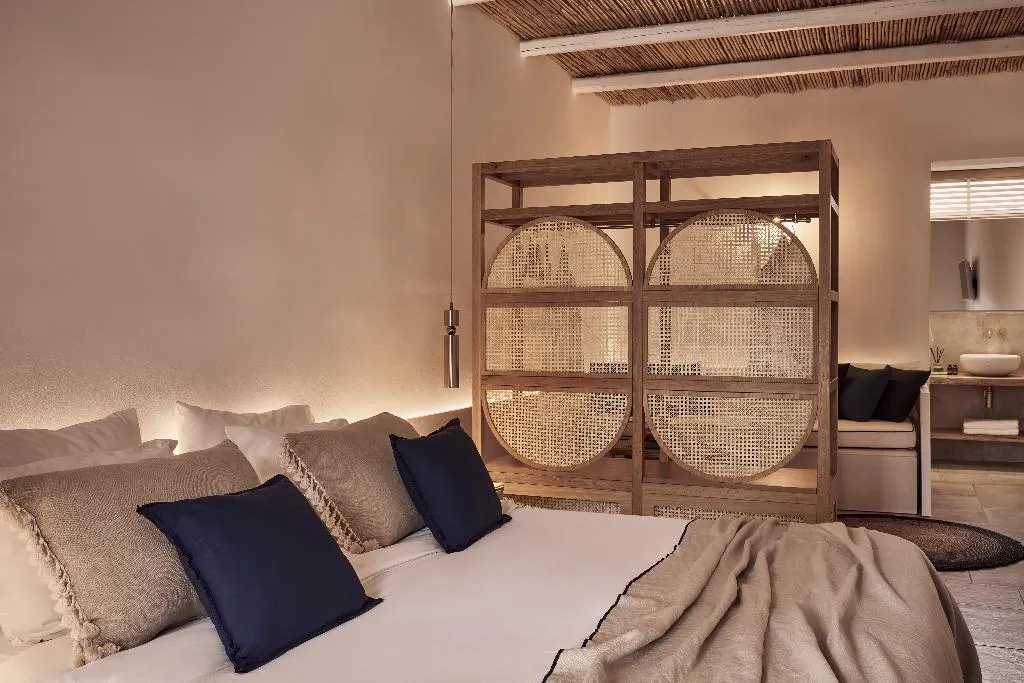 SUITE DELUXE Room, Dionysos sea side resort, Santorini