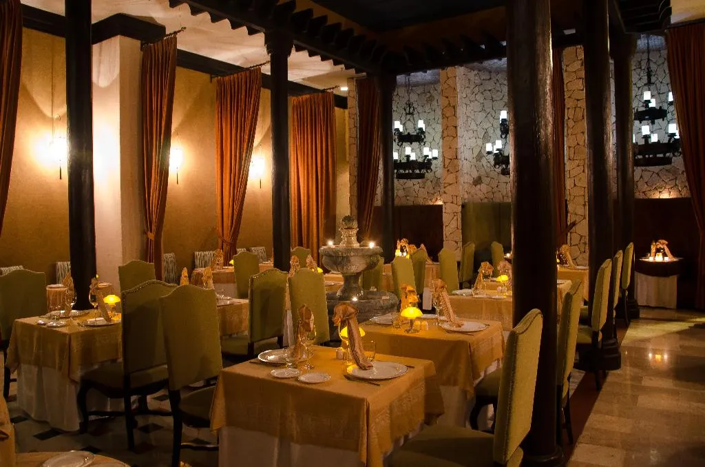 Restaurant, Secrets Maroma Beach Riviera Cancun, Playa Del Carmen