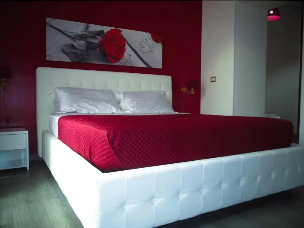 Room, Duca Di Uzeda, Catania