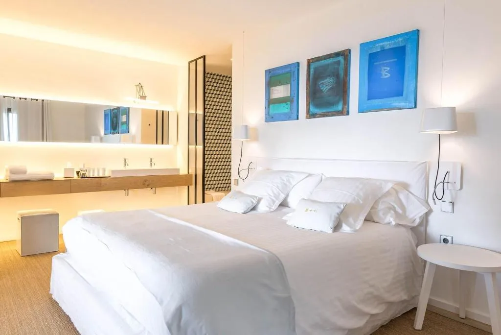 Room, Hotel Mas Lazuli, Costa Brava