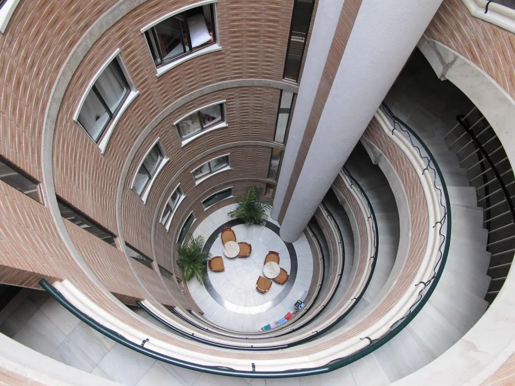 Lobby, Rosanna, Costa Brava