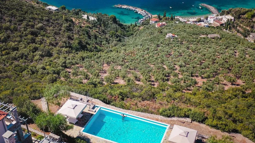 CHALET WITH PRIVATE POOL Room, Searocks Exclusive Village, Kalamata