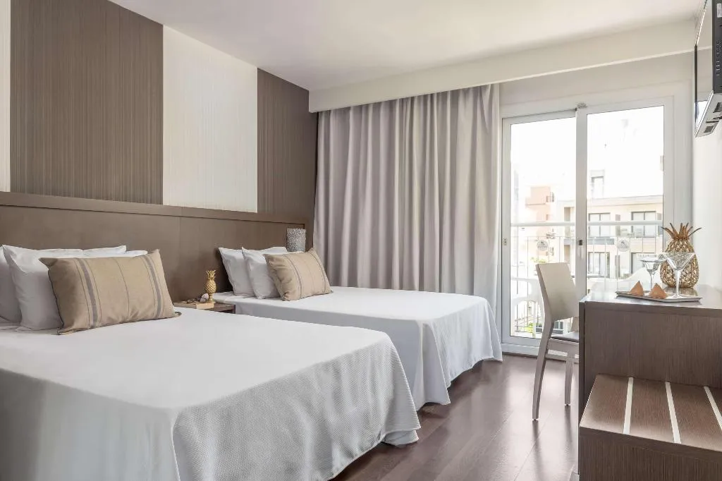Room, Alegria Mariner, Costa Brava