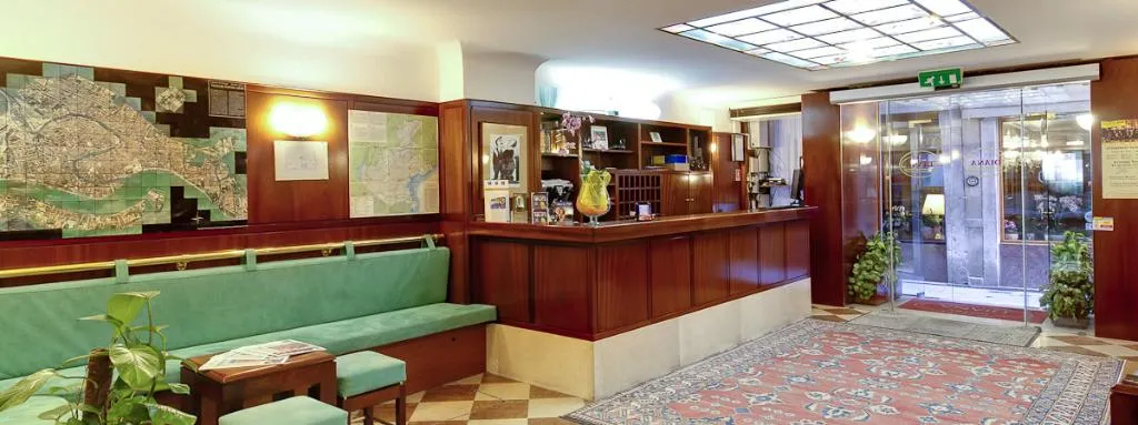 Lobby, Hotel Diana, Venice
