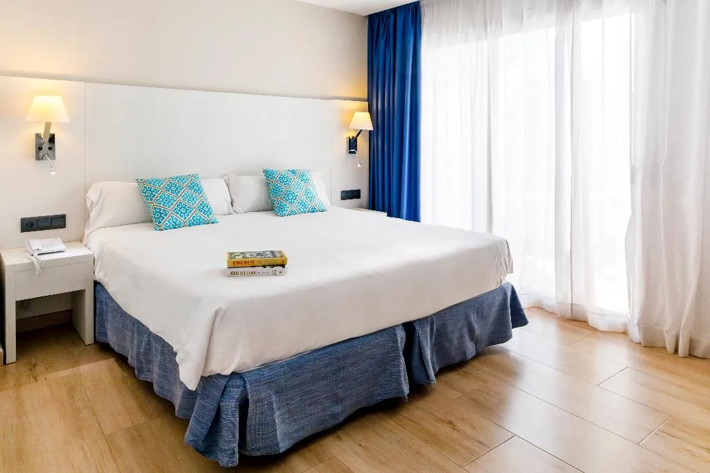 DOUBLE STANDARD Room, Mar Hotels Alcanada, Majorca