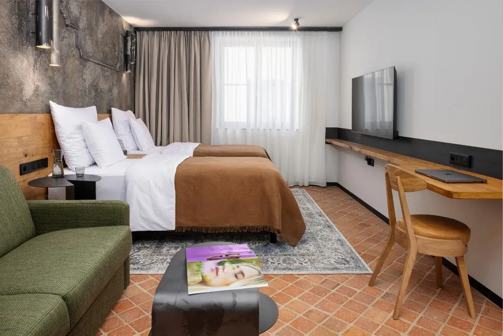 DOUBLE DELUXE Room, Nomadic Urban Premium Suites, Krakow