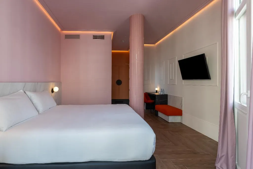DOUBLE STANDARD Room, Ikonik Gran Vía, Madrid