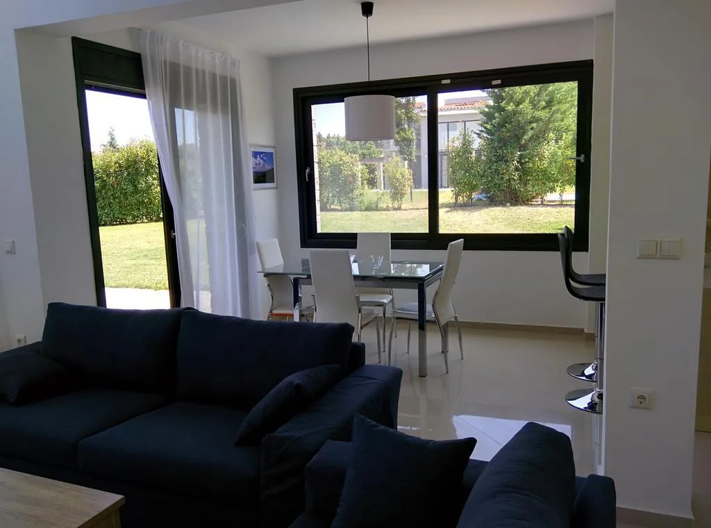 VILLA THREE BEDROOMS WITH PRIVATE POOL Room, Sunny Sani Luxury Villas, Halkidiki