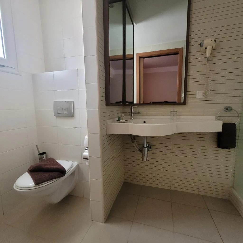 DOUBLE BASIC Room, Hotel Tiba, Tunisia