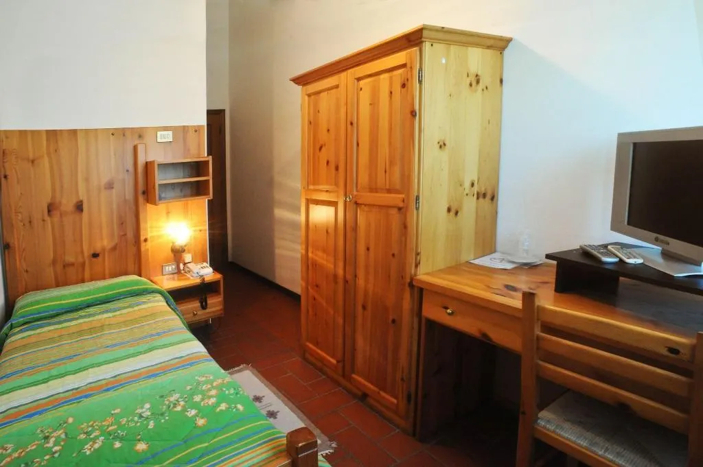 Room, Hotel Del Lago, Florence