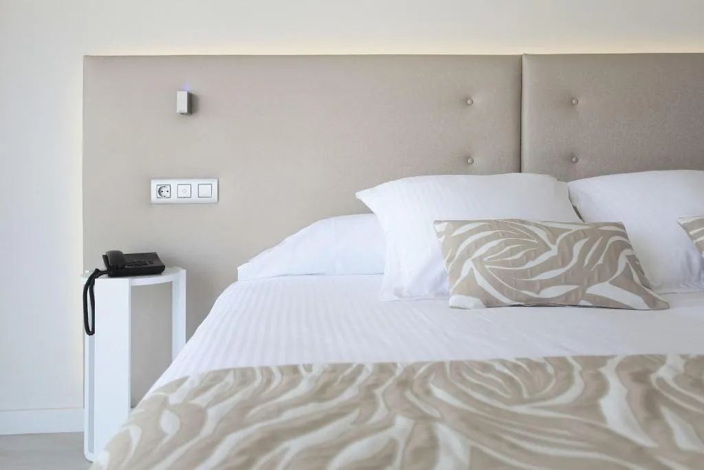 DOUBLE TWO BEDS Room, Iberostar Waves Cala Millor, Majorca