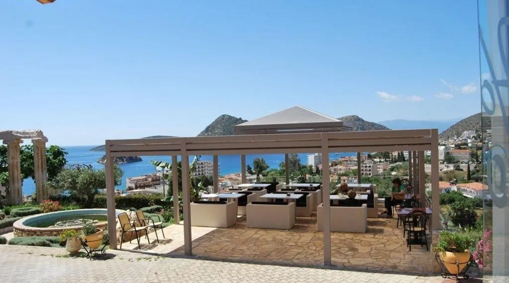 Lobby, Panorama in Tolo, Athens