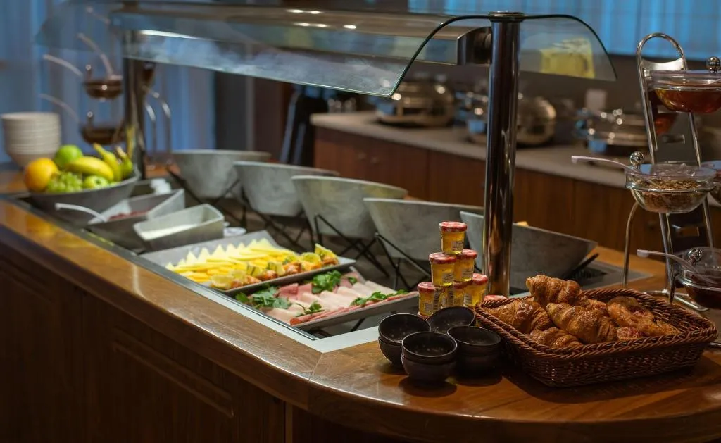 Restaurant, Tallaght Cross Hotel, Dublin